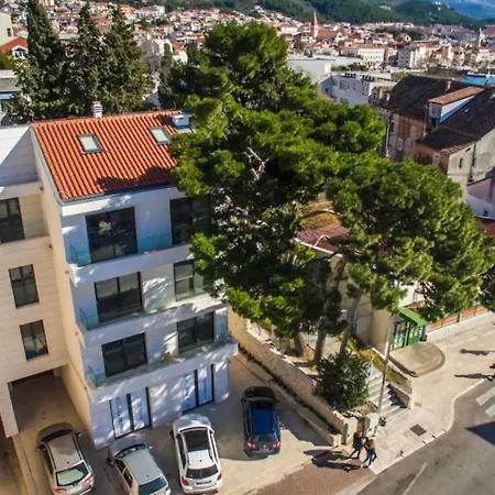 Maka * Makarska